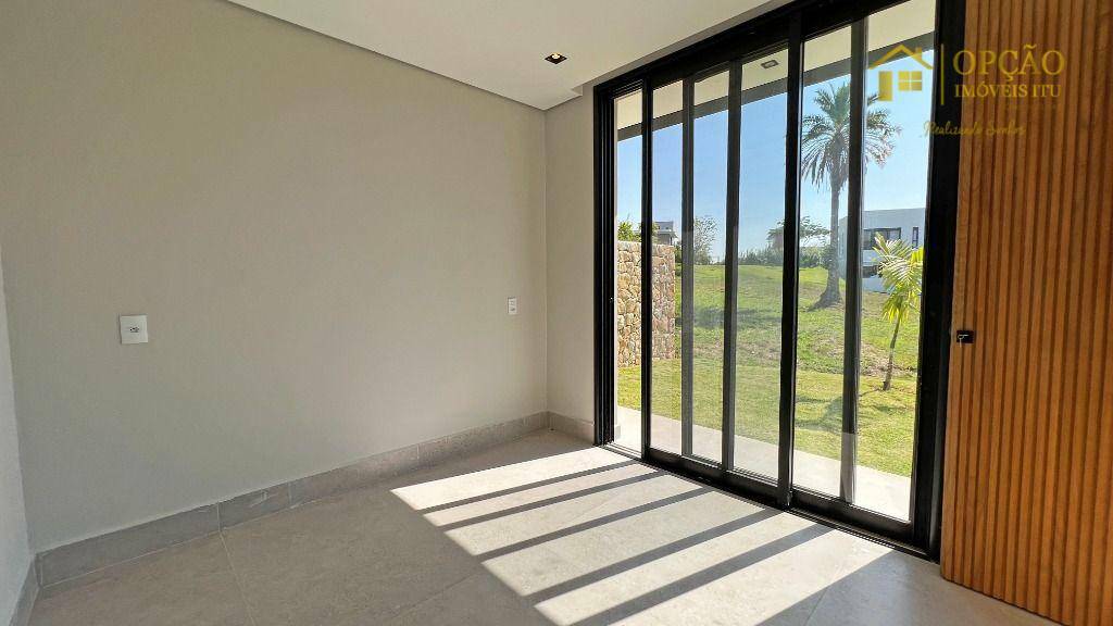 Casa à venda com 4 quartos, 250m² - Foto 14