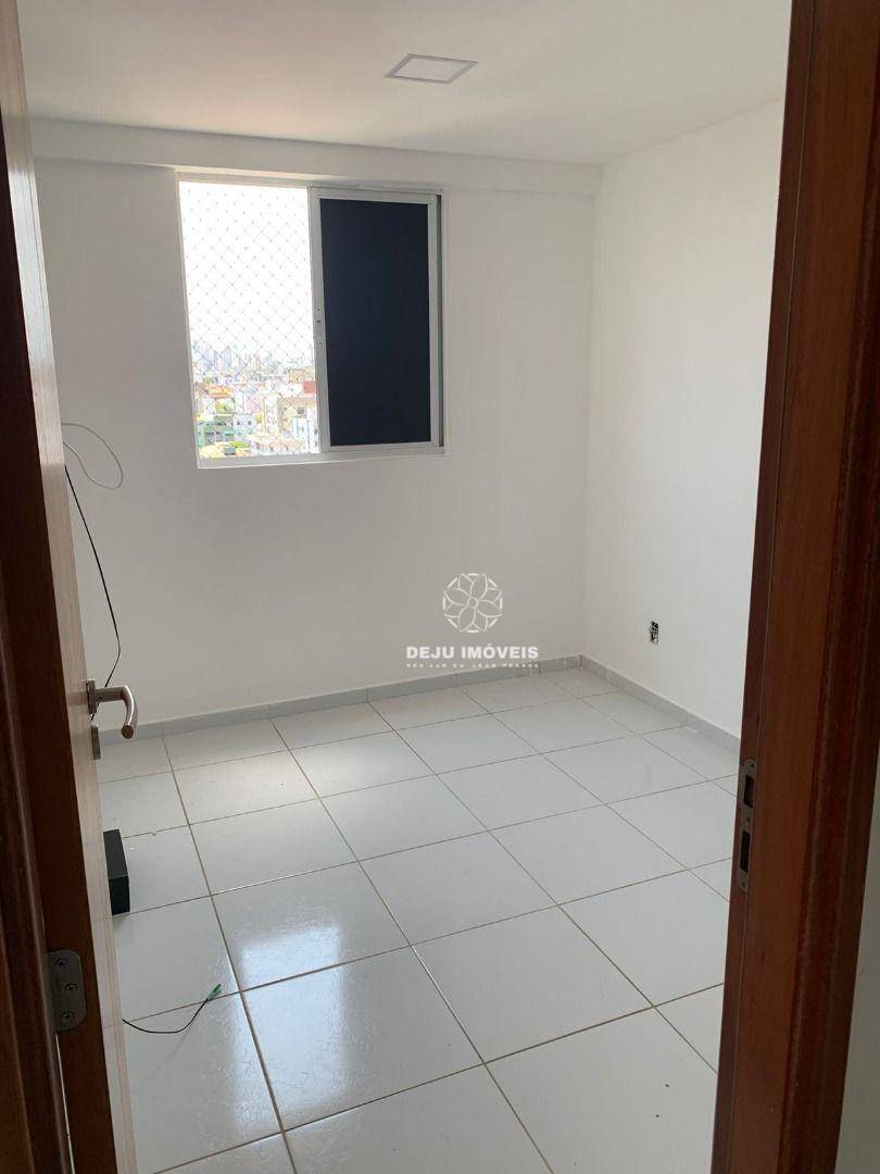 Apartamento à venda com 2 quartos, 77m² - Foto 10