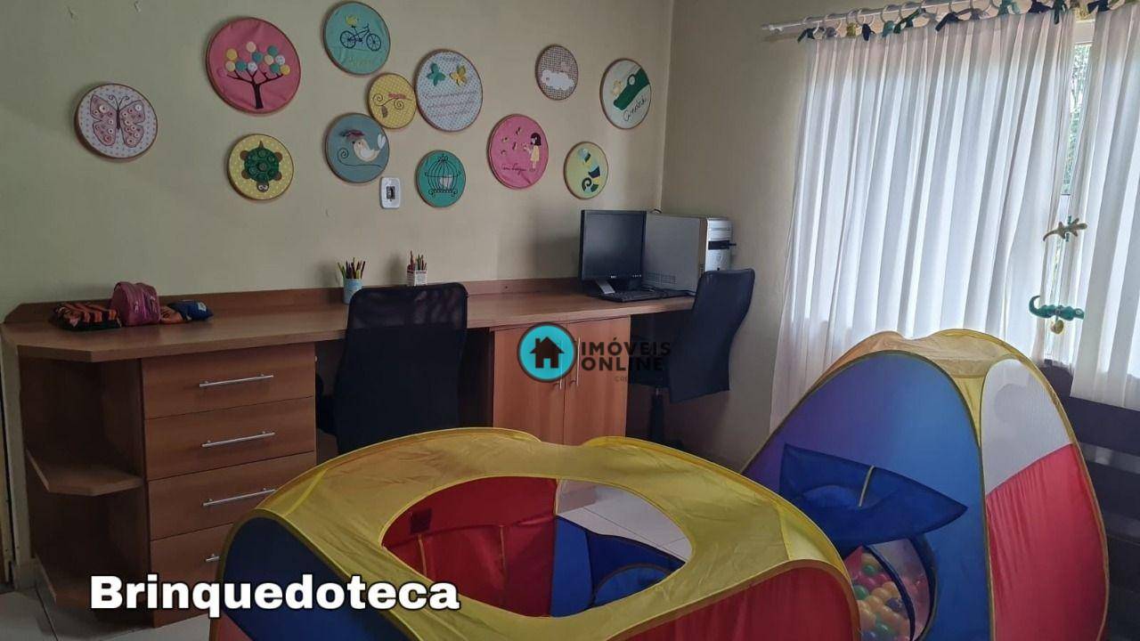 Chácara à venda com 4 quartos, 5000M2 - Foto 1