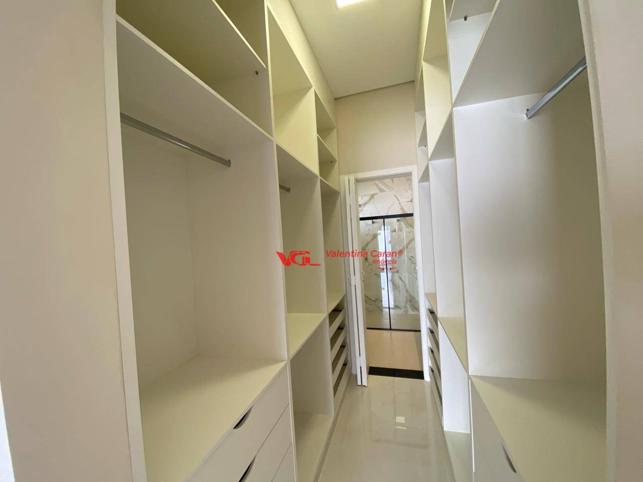 Casa de Condomínio à venda com 3 quartos, 184m² - Foto 18