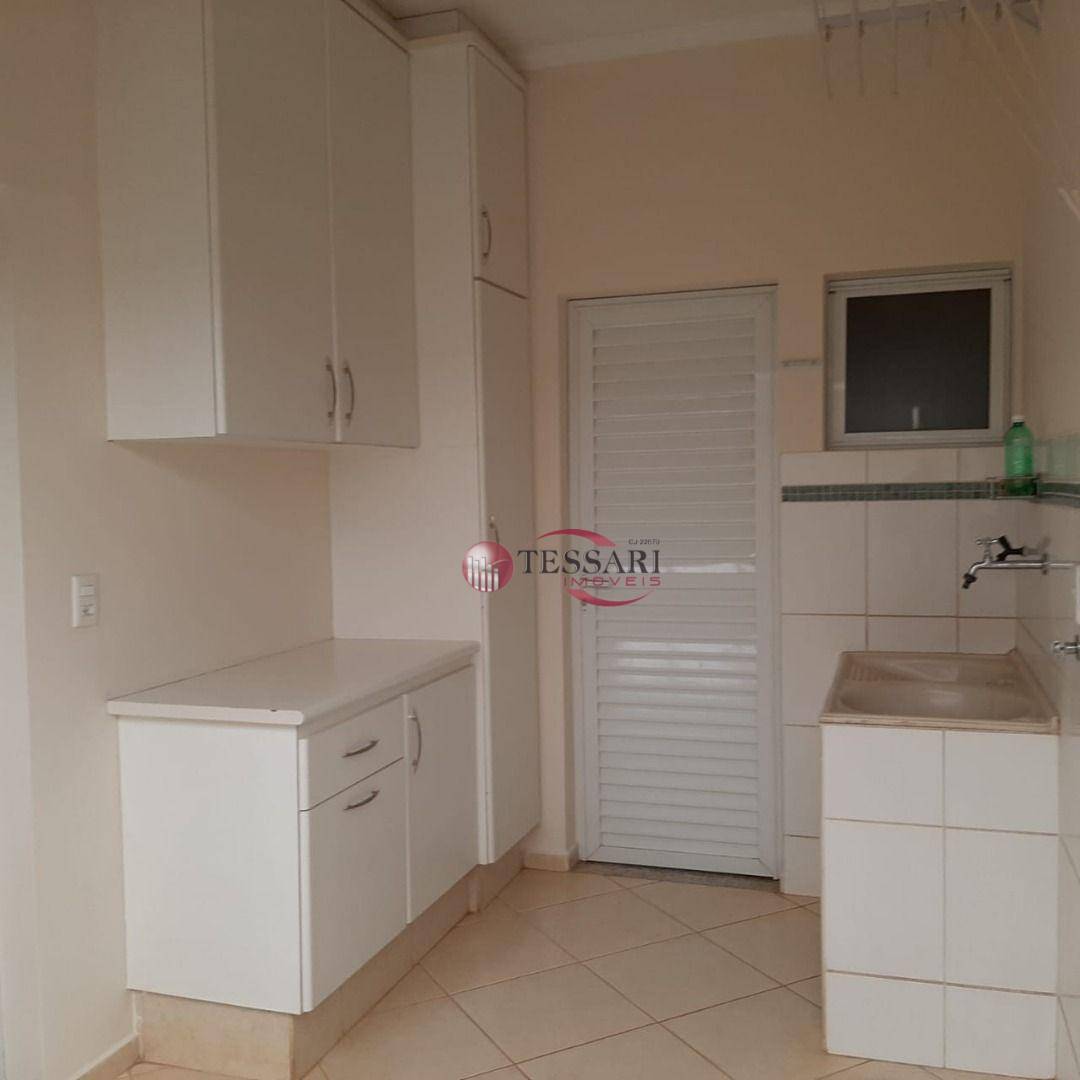 Casa à venda com 3 quartos, 216m² - Foto 23