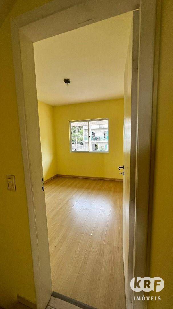 Sobrado para alugar com 3 quartos, 197m² - Foto 1