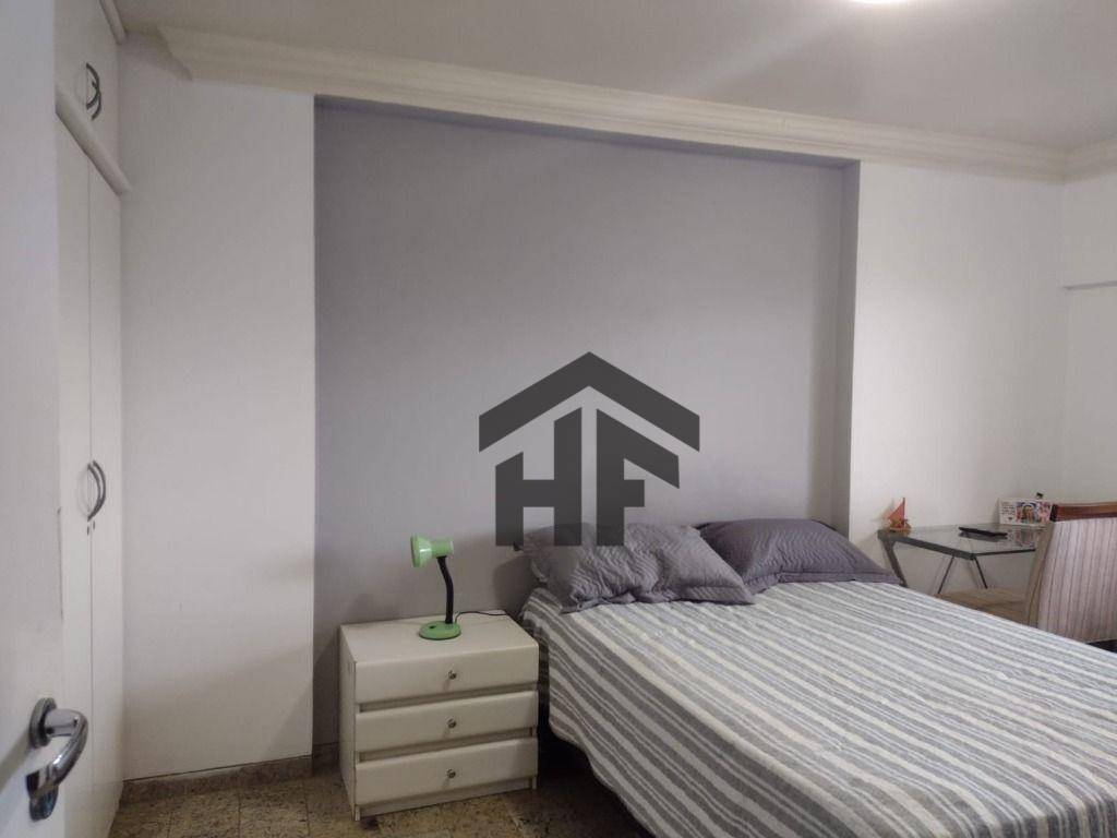 Apartamento à venda com 4 quartos, 204m² - Foto 15