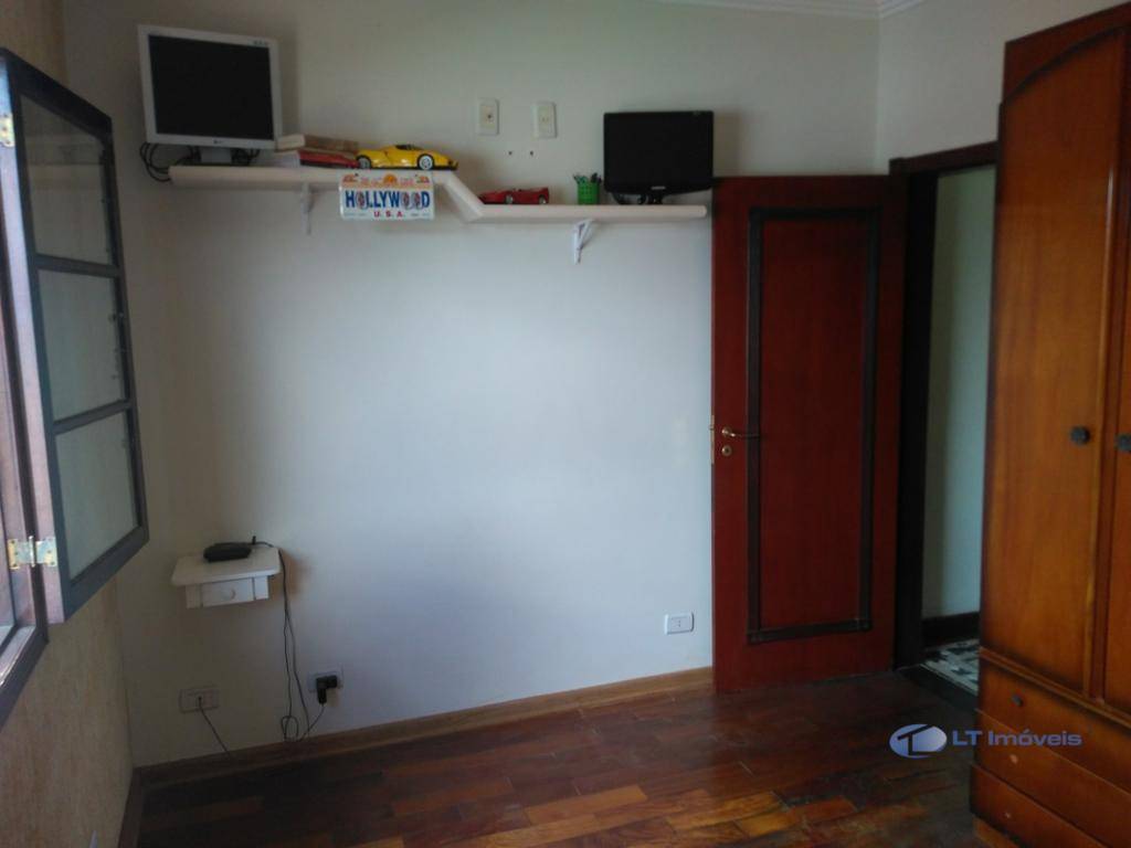 Sobrado à venda com 3 quartos, 330m² - Foto 13