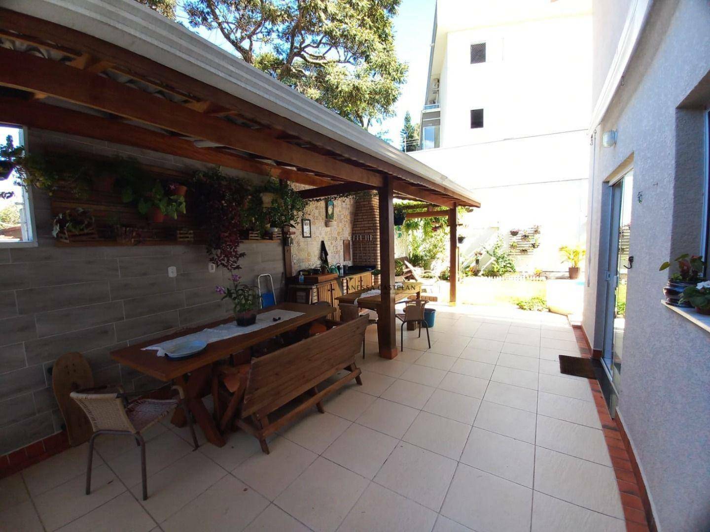 Casa à venda com 3 quartos, 164m² - Foto 13