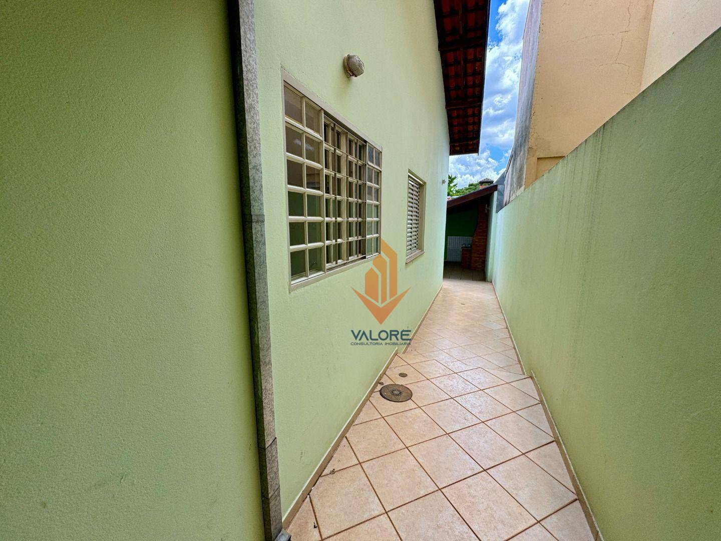 Casa à venda com 3 quartos, 169m² - Foto 29