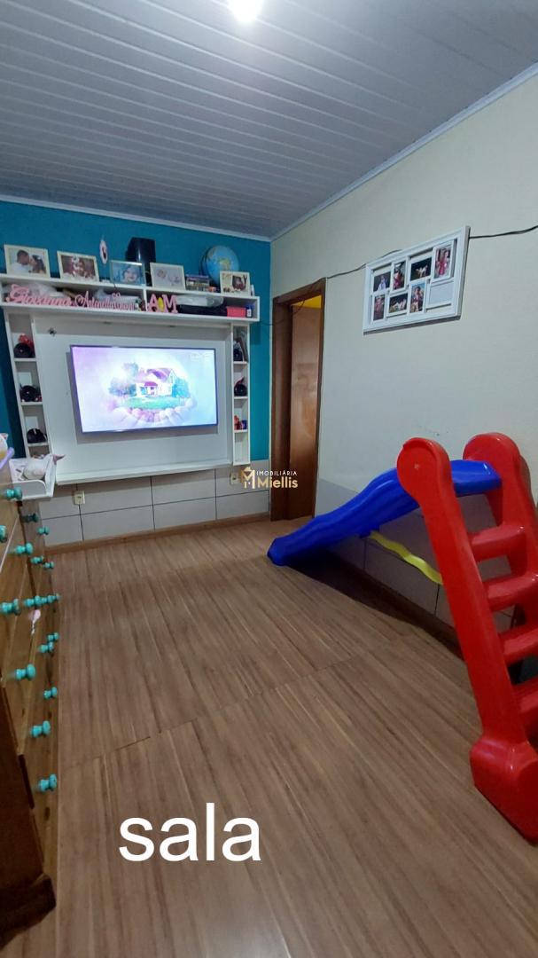 Casa à venda com 2 quartos, 79m² - Foto 5