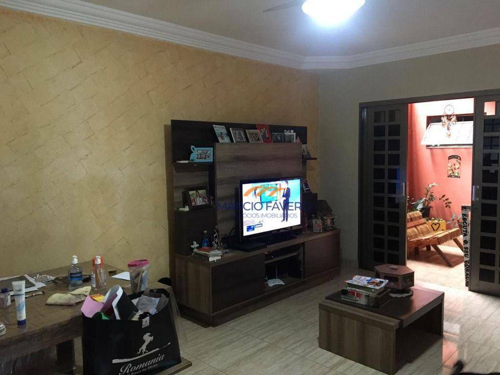 Casa à venda com 3 quartos, 185m² - Foto 5