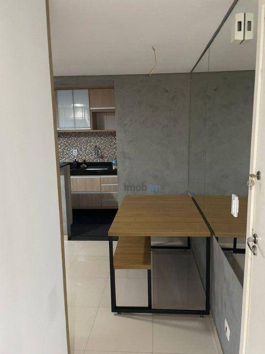 Apartamento para alugar com 2 quartos, 47m² - Foto 6