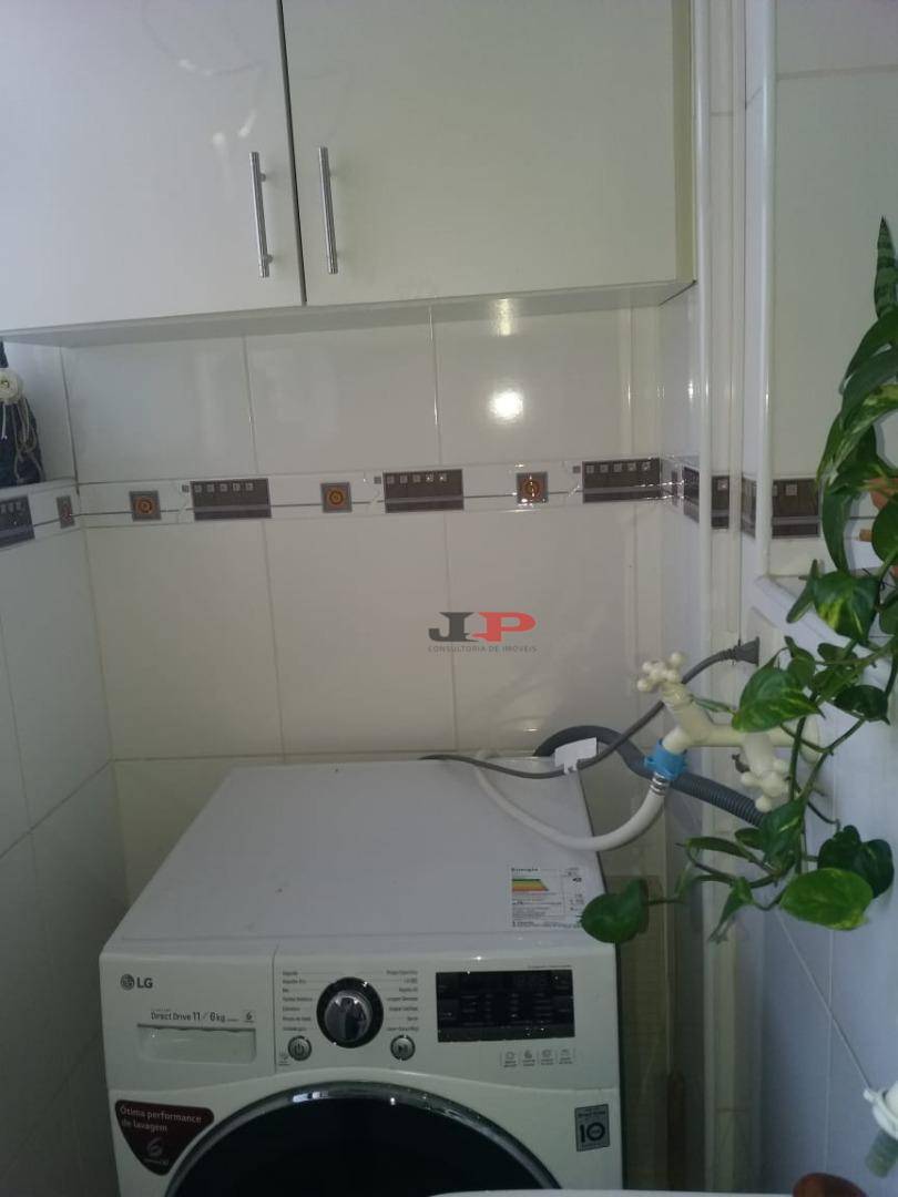 Apartamento à venda com 3 quartos, 84m² - Foto 11