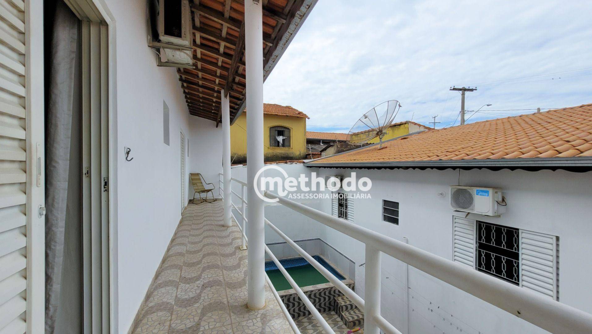 Casa à venda com 2 quartos, 210m² - Foto 33