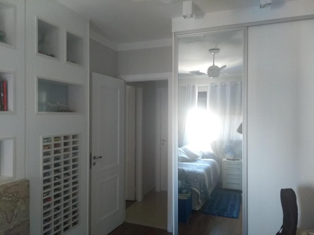 Apartamento à venda com 3 quartos, 117m² - Foto 13