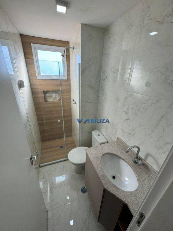 Apartamento à venda com 2 quartos, 62m² - Foto 8