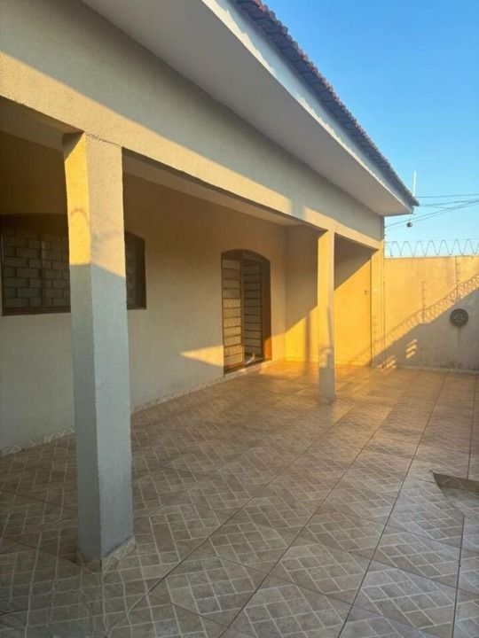 Casa para alugar com 3 quartos, 150m² - Foto 3