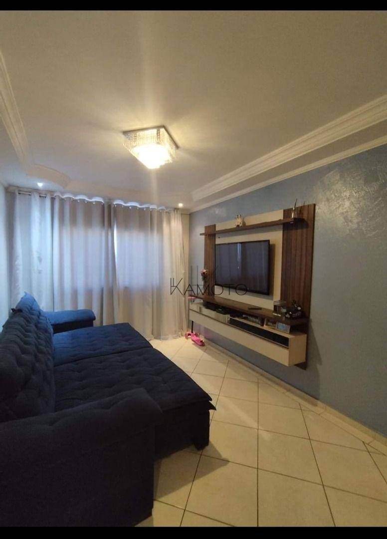 Sobrado à venda com 3 quartos, 136m² - Foto 1