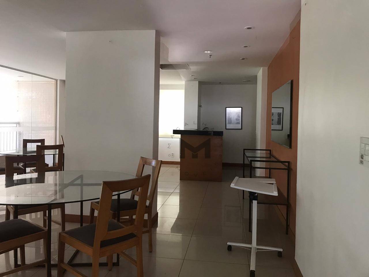 Apartamento à venda com 3 quartos, 98m² - Foto 8