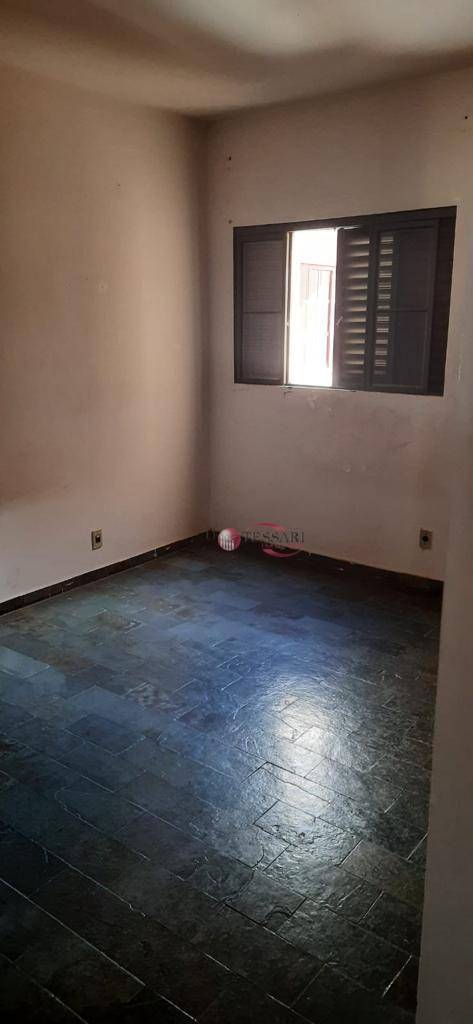 Apartamento para alugar com 3 quartos, 70m² - Foto 8