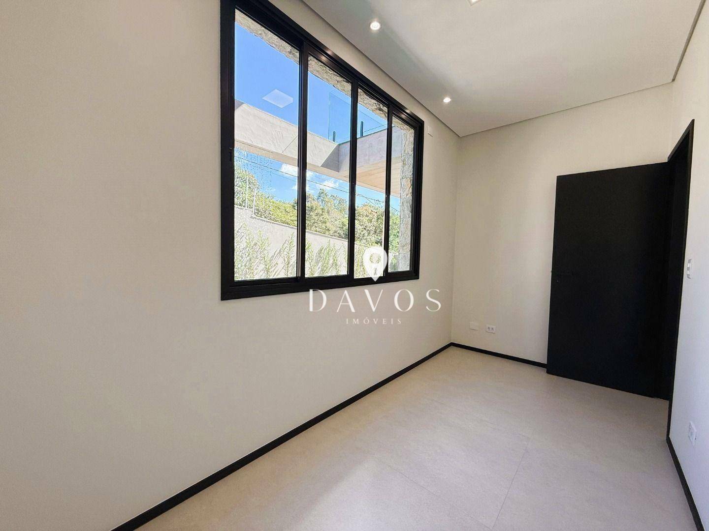 Sobrado à venda com 4 quartos, 310m² - Foto 28
