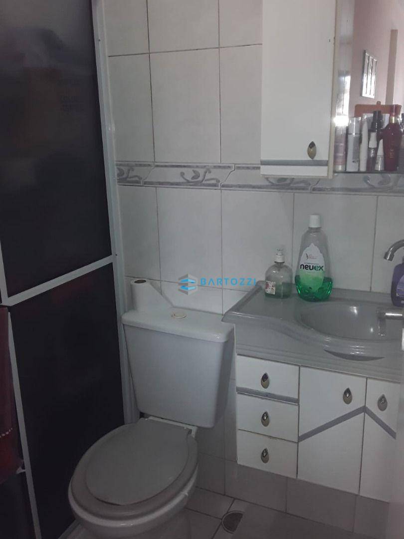 Apartamento à venda com 2 quartos, 65m² - Foto 12