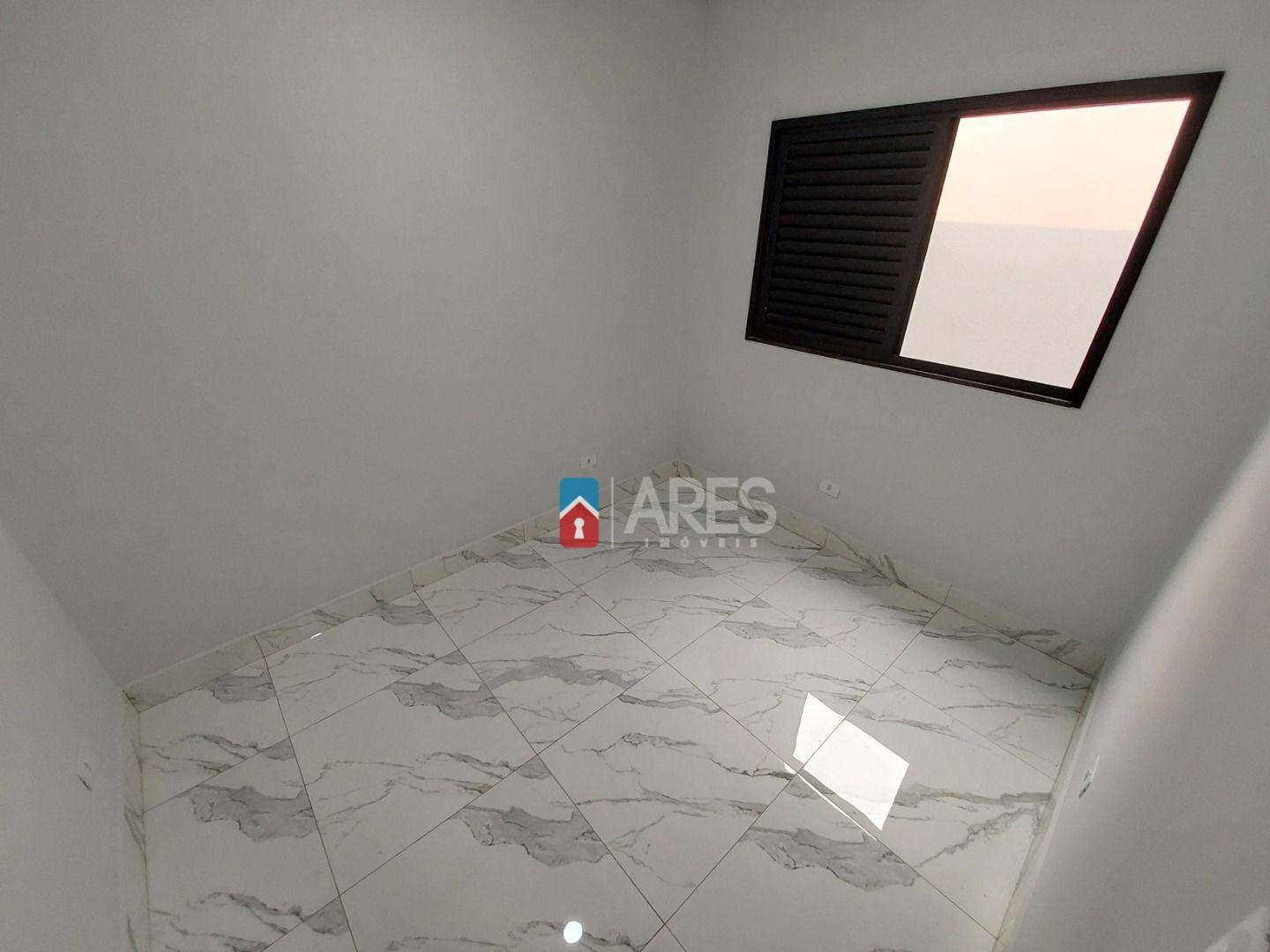 Casa à venda com 3 quartos, 106m² - Foto 12