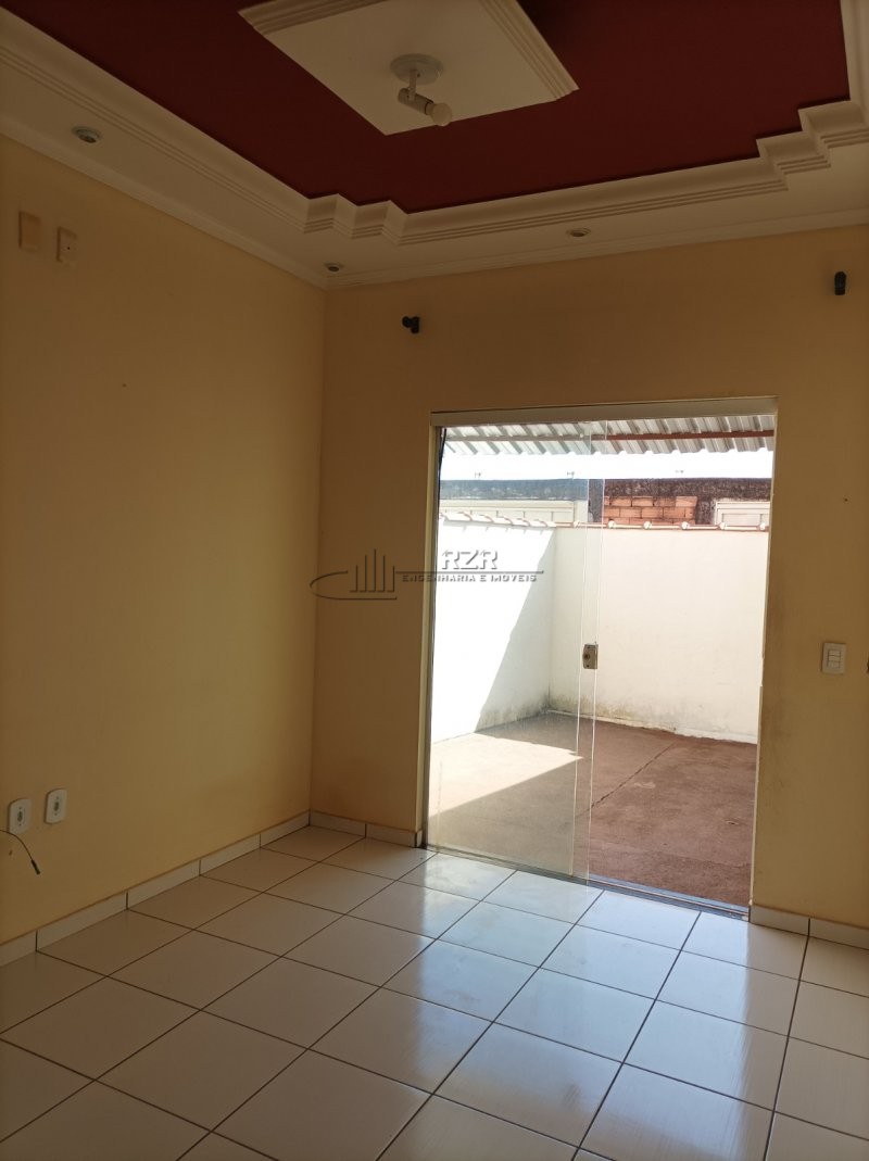 Casa à venda com 2 quartos, 53m² - Foto 12