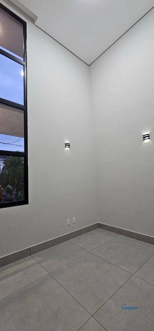 Casa à venda e aluguel com 3 quartos, 220m² - Foto 18