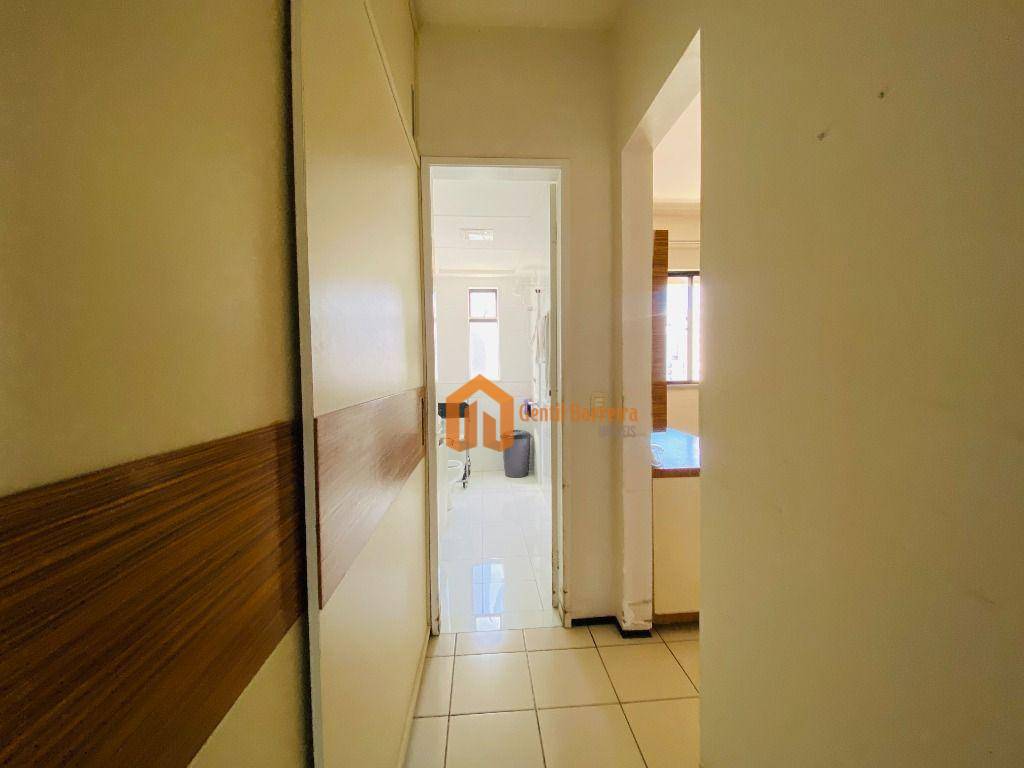 Apartamento à venda com 4 quartos, 203m² - Foto 27