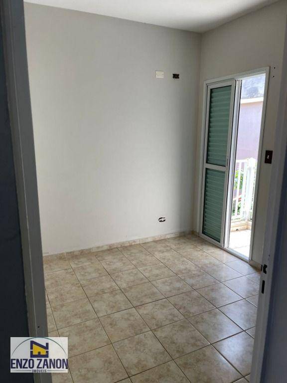 Sobrado à venda com 4 quartos, 200m² - Foto 14