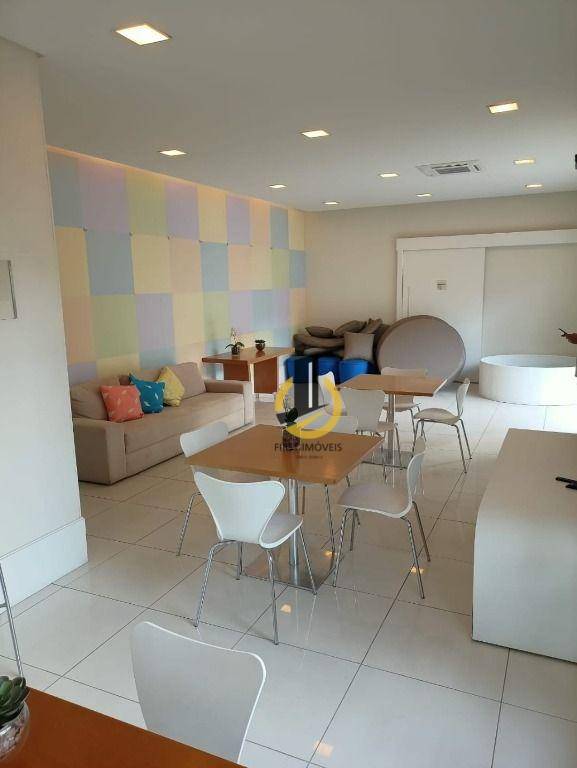 Apartamento à venda com 2 quartos, 68m² - Foto 22