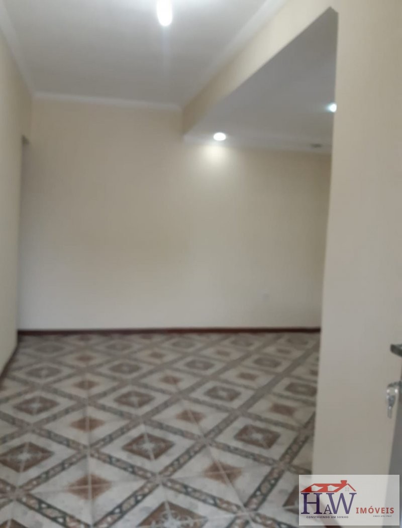 Casa para alugar com 2 quartos, 100m² - Foto 11