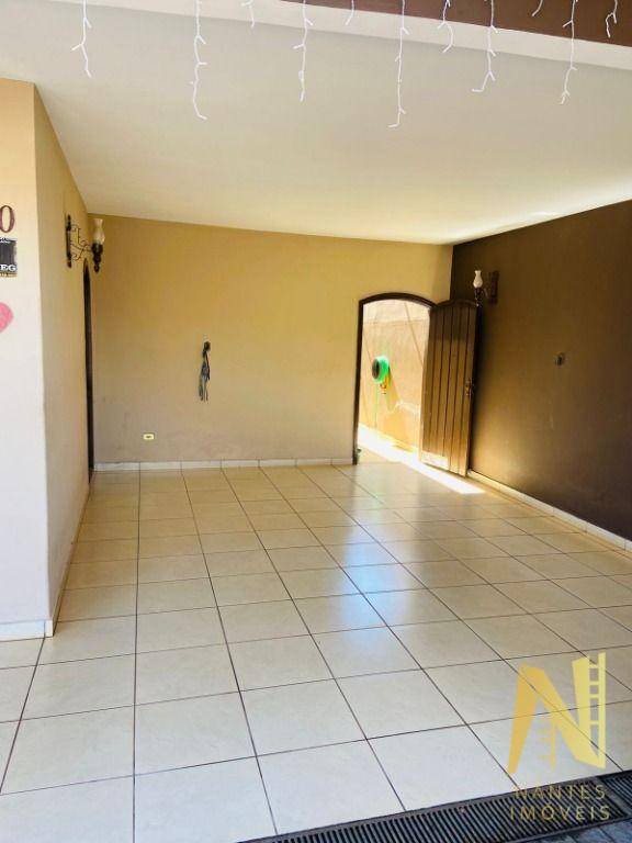 Casa à venda com 3 quartos, 154m² - Foto 18