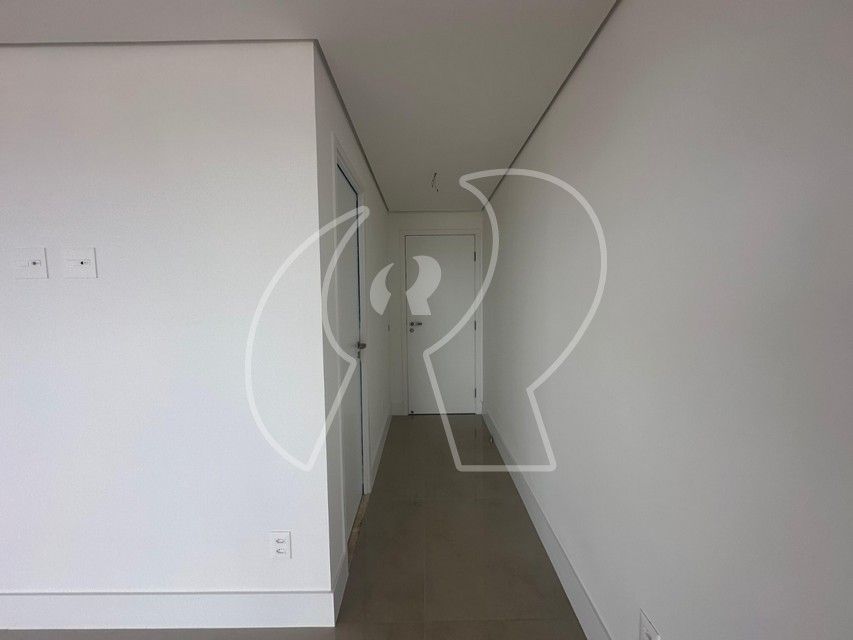 Apartamento à venda com 4 quartos, 311m² - Foto 4