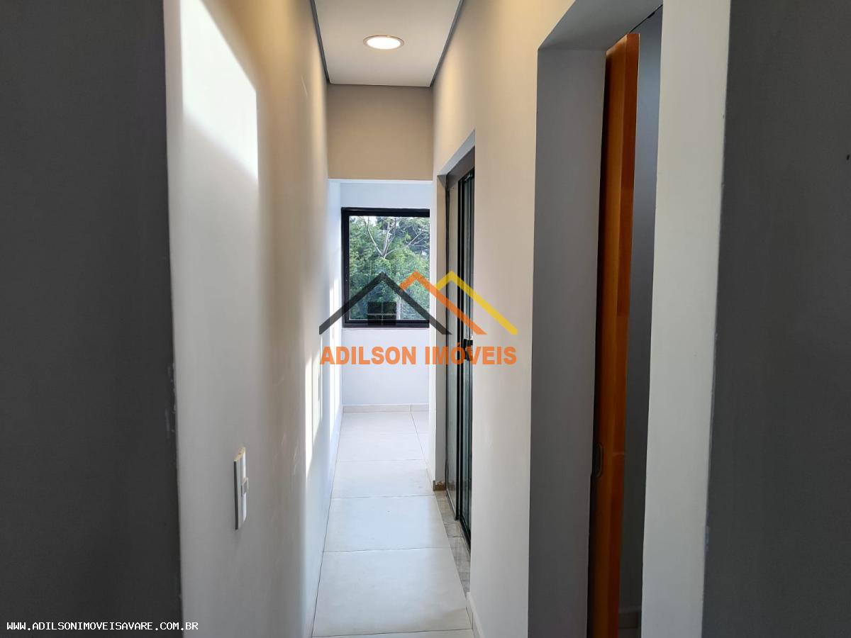 Casa à venda com 2 quartos, 300m² - Foto 12