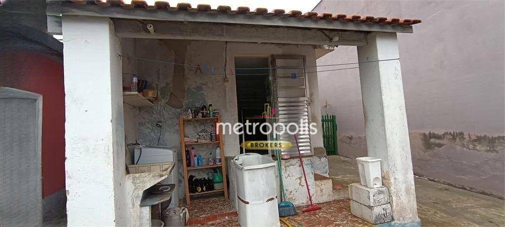 Casa à venda com 2 quartos, 300m² - Foto 9