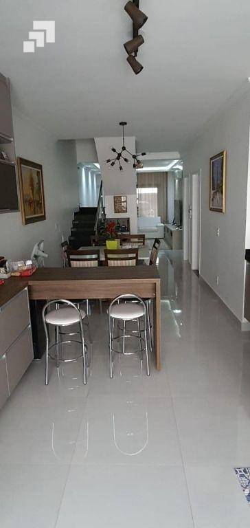 Casa à venda com 3 quartos, 150m² - Foto 19