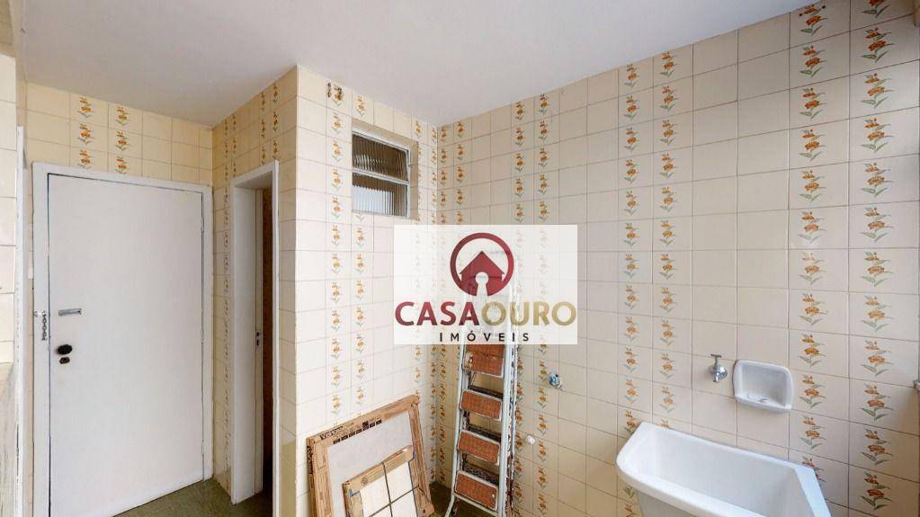 Apartamento à venda com 4 quartos, 140m² - Foto 19