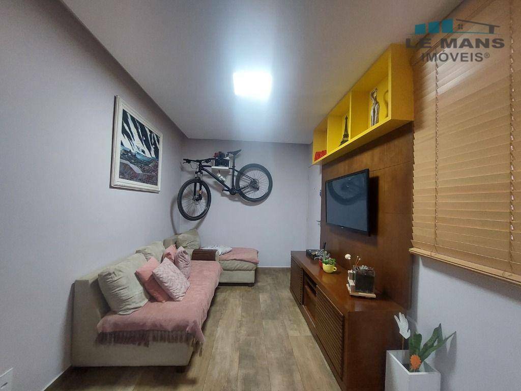 Apartamento à venda com 2 quartos, 46m² - Foto 1