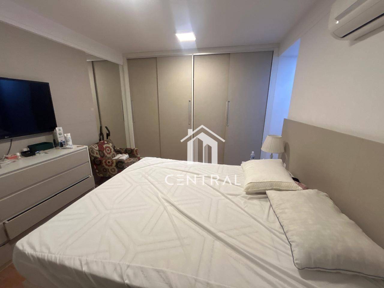 Apartamento à venda com 3 quartos, 140m² - Foto 36