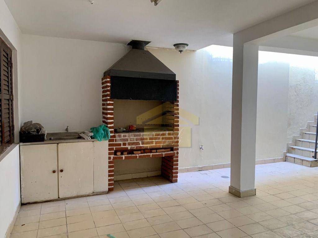 Sobrado para alugar com 3 quartos, 190m² - Foto 32