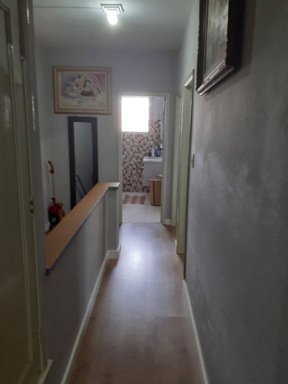 Sobrado à venda com 6 quartos, 166m² - Foto 29