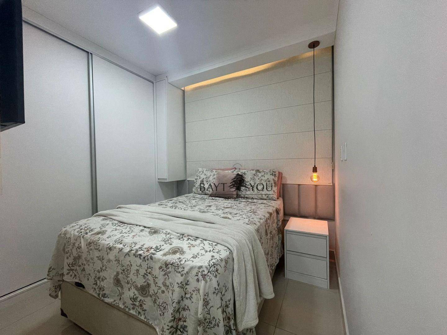 Apartamento à venda com 2 quartos, 55m² - Foto 12