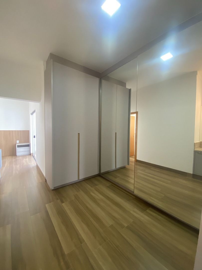 Casa à venda com 4 quartos, 280m² - Foto 21