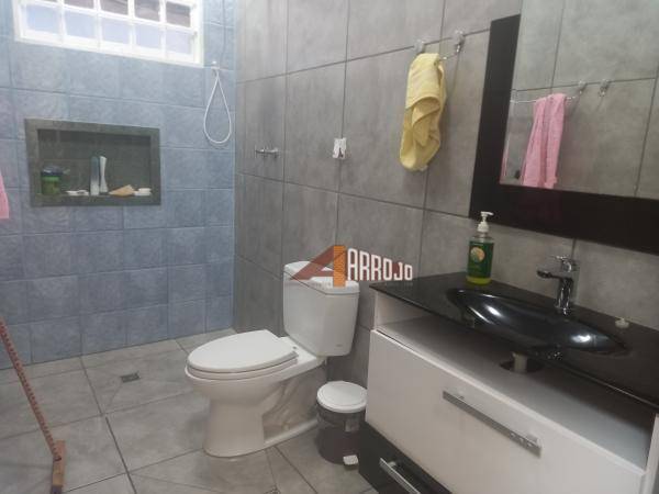 Casa à venda com 3 quartos, 230m² - Foto 19