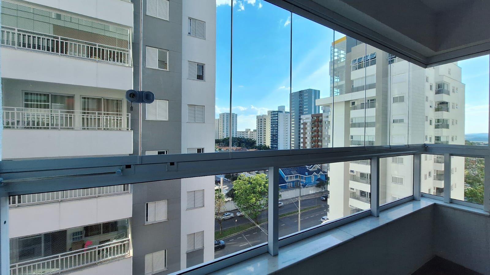 Apartamento para alugar com 2 quartos, 75m² - Foto 8