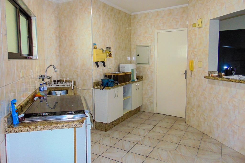 Apartamento à venda com 3 quartos, 140m² - Foto 22