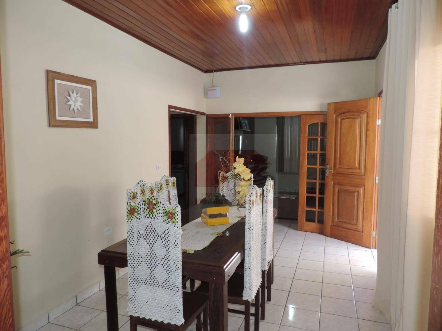 Casa à venda com 3 quartos, 183m² - Foto 7