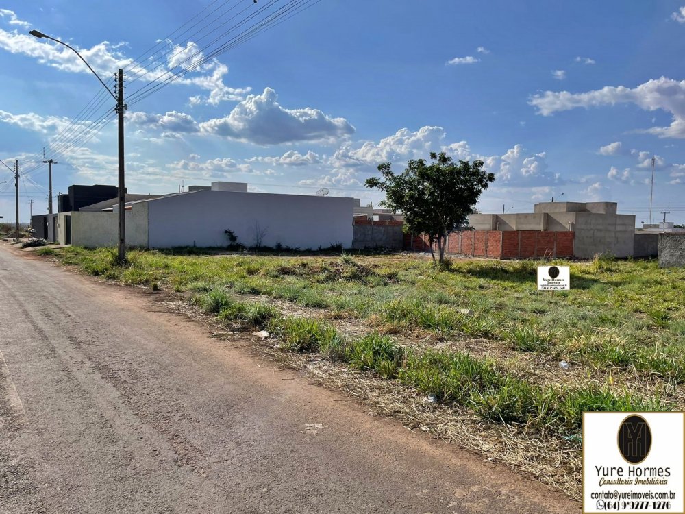 Terreno à venda, 360m² - Foto 1