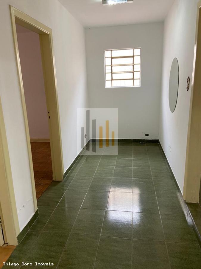 Casa à venda com 2 quartos, 500m² - Foto 8