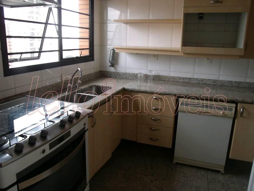 Apartamento para alugar com 4 quartos, 280m² - Foto 4