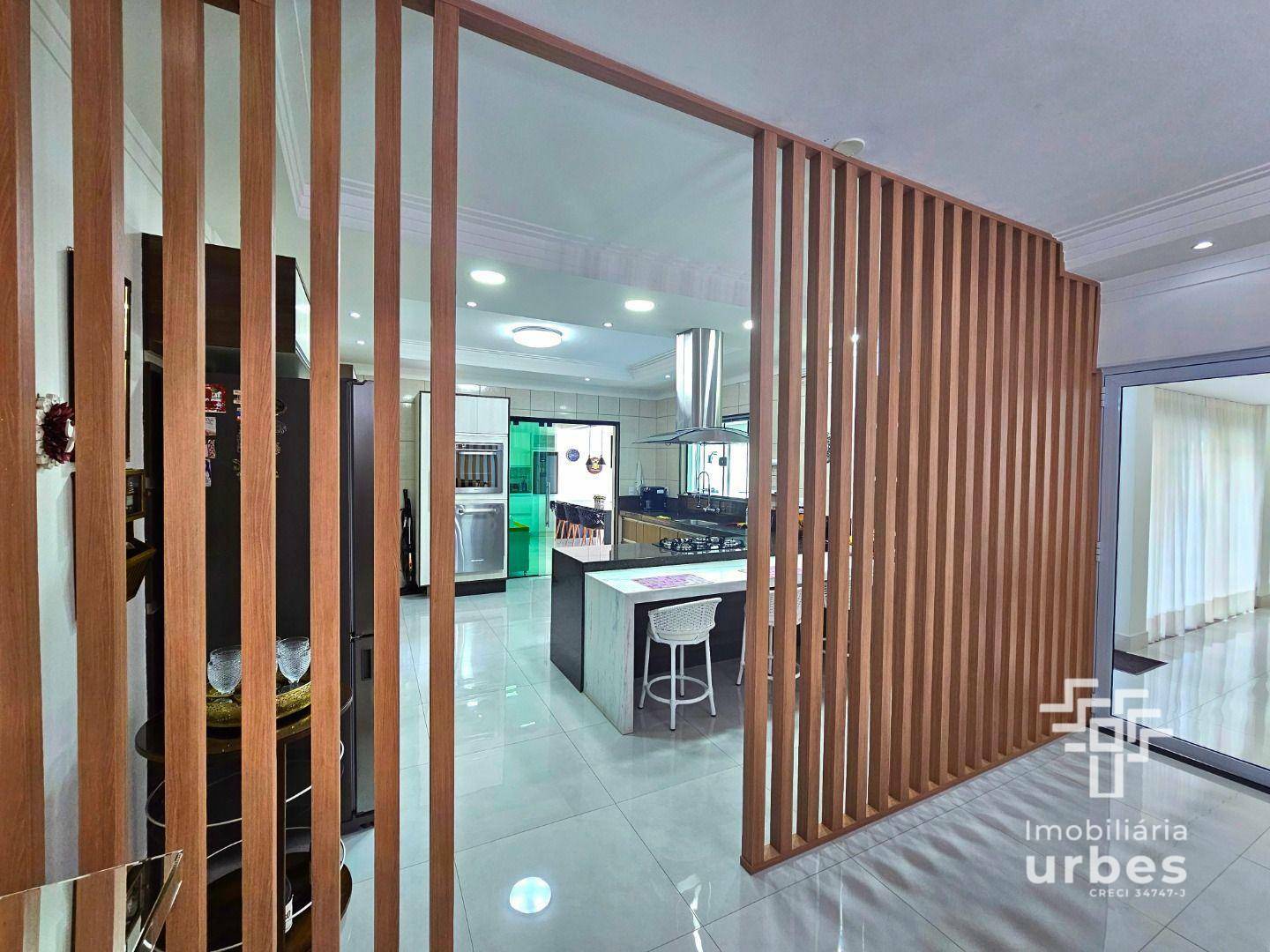 Casa de Condomínio para alugar com 4 quartos, 362m² - Foto 17